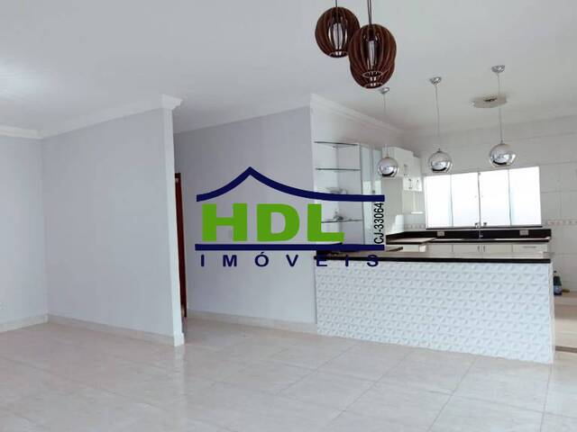 #CA-223 - Casa para Venda em Hidrolândia - 